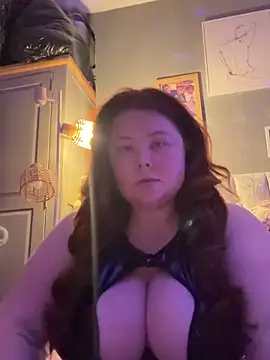 Stareyesash online show from May 6, 2026, 10:59 pm