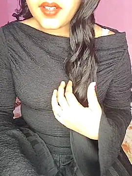 hotsivya online show from April 22, 2026, 8:17 am