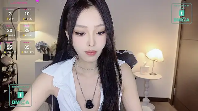 Snapshot of IAIA_iris chatting on July 4, 2026, 1:39 pm IAIA iris online show from July 4, 2026, 1:39 pm