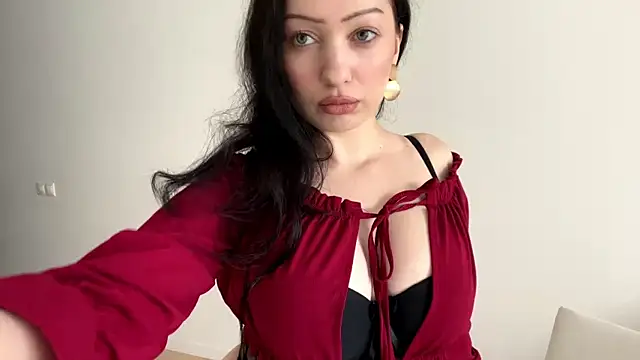 Snapshot of Meow_Alika chatting on June 14, 2026, 12:29 pm Meow Alika online show from June 14, 2026, 12:29 pm