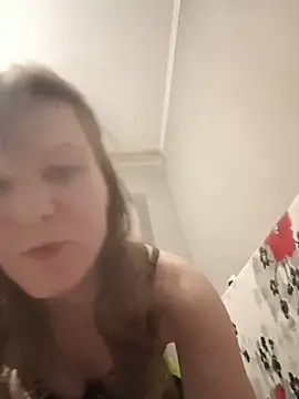 AnnieNet online show from May 26, 2026, 9:22 pm
