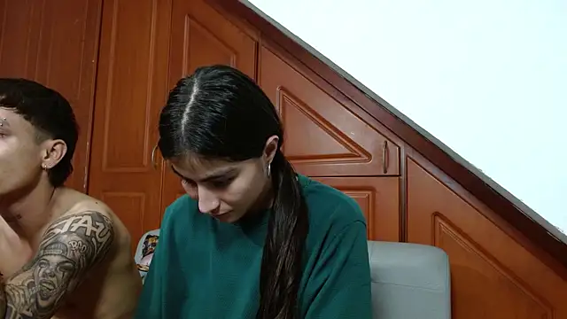 ariana club online show from April 18, 2026, 7:07 pm