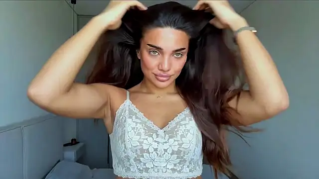 Snapshot of MelindaReny chatting on May 21, 2026, 8:10 am MelindaReny online show from May 21, 2026, 8:10 am