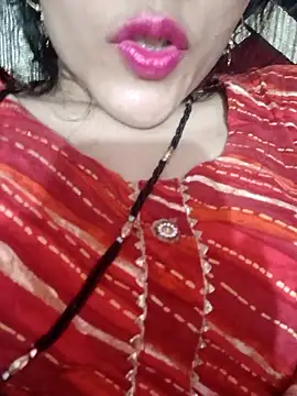 Sexy Hena 69 online show from May 4, 2026, 6:59 pm