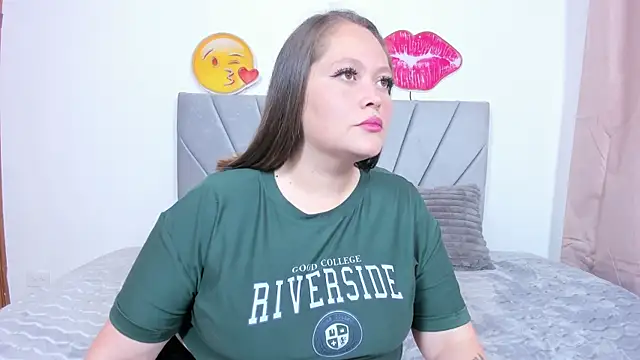 Barbara Daniels online show from April 21, 2026, 6:44 pm