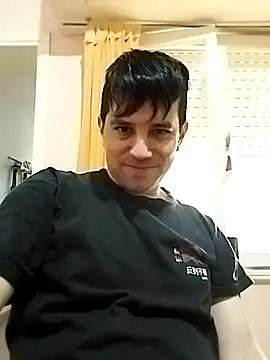 Robbie 1987 online show from April 30, 2026, 7:42 pm