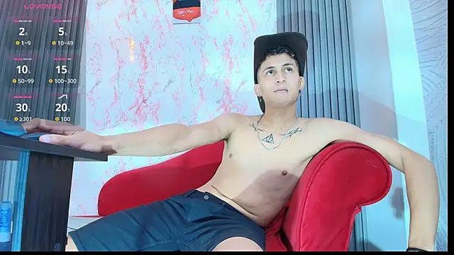 Axel Romanov online show from July 5, 2026, 4:30 am