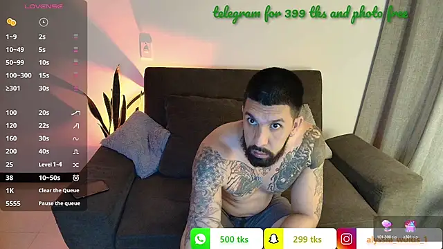 Snapshot of Alyssa_and_DAngelo chatting on June 30, 2026, 2:34 am Alyssa and DAngelo online show from June 30, 2026, 2:34 am