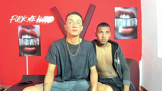 BLACK BOYS1 online show from April 18, 2026, 1:31 am