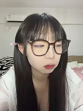 Snapshot of nide-baby chatting on August 2, 2026, 12:36 pm nide-baby online show from August 2, 2026, 12:36 pm