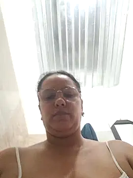 Snapshot of Samanta-42 chatting on June 30, 2026, 11:33 am Samanta-42 online show from June 30, 2026, 11:33 am