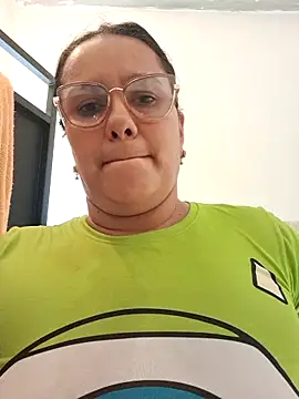 Snapshot of Samanta-42 chatting on July 1, 2026, 8:08 pm Samanta-42 online show from July 1, 2026, 8:08 pm