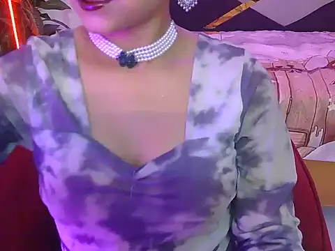 Snapshot of bold-fareen chatting on July 10, 2026, 8:11 pm bold-fareen online show from July 10, 2026, 8:11 pm