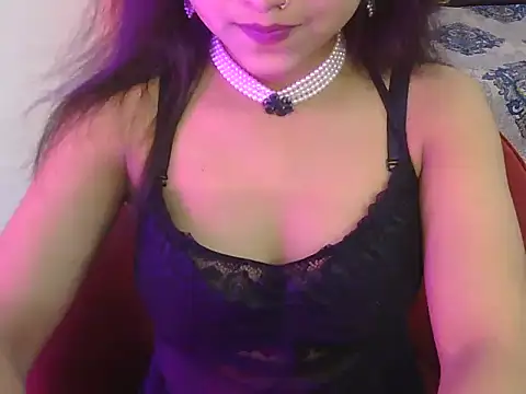 Snapshot of bold-fareen chatting on July 23, 2026, 2:37 pm bold-fareen online show from July 23, 2026, 2:37 pm