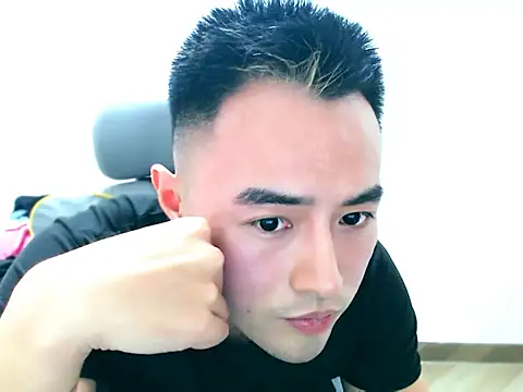 Ruize531 online show from April 18, 2026, 4:33 pm