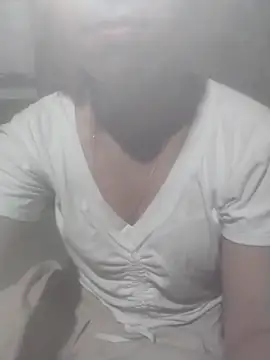 Snapshot of Zara-Lina chatting on April 23, 2026, 1:46 pm Zara-Lina online show from April 23, 2026, 1:46 pm