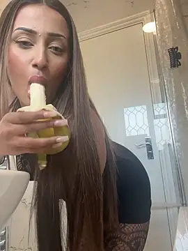 sexyasianpersuation online show from April 18, 2026, 6:01 pm