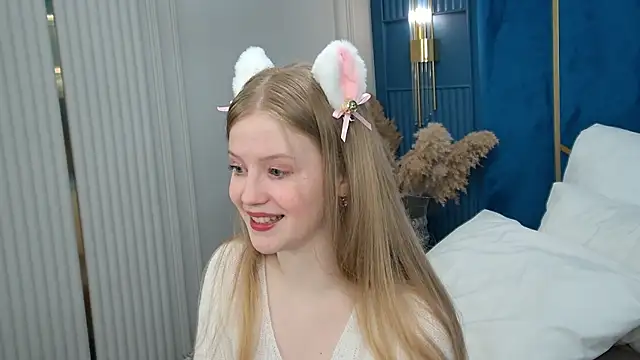 Snapshot of LilianHowards chatting on May 9, 2026, 10:31 am LilianHowards online show from May 9, 2026, 10:31 am