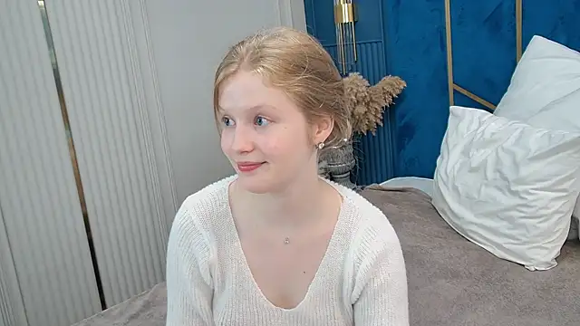 Snapshot of LilianHowards chatting on June 14, 2026, 10:28 am LilianHowards online show from June 14, 2026, 10:28 am