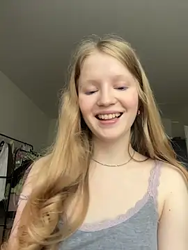 Snapshot of LilianHowards chatting on June 24, 2026, 11:53 am LilianHowards online show from June 24, 2026, 11:53 am