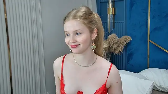 Snapshot of LilianHowards chatting on July 28, 2026, 2:35 pm LilianHowards online show from July 28, 2026, 2:35 pm