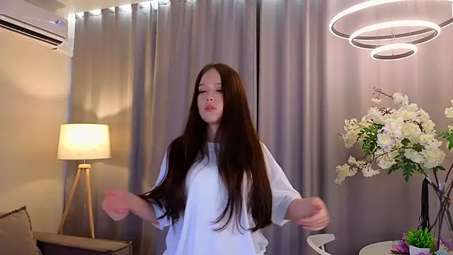 VirgiHicrs online show from April 19, 2026, 7:18 am