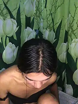 Snapshot of marie_castro chatting on July 1, 2026, 12:29 pm marie castro online show from July 1, 2026, 12:29 pm