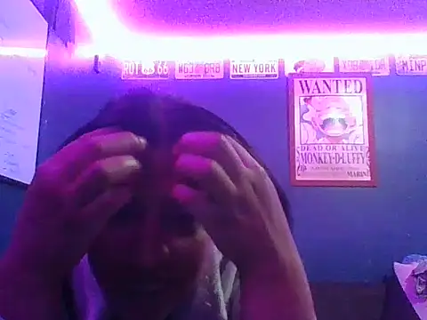 ParadiseEc online show from April 21, 2026, 12:34 am