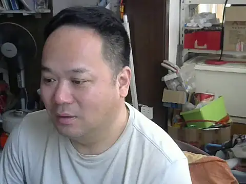 xinxinde123 online show from May 15, 2026, 2:18 am