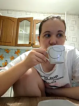 Jeanne Cynthia online show from May 12, 2026, 10:07 pm