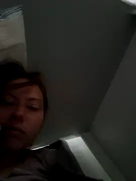 Snapshot of AquaxBlue chatting on May 26, 2026, 9:05 am AquaxBlue online show from May 26, 2026, 9:05 am