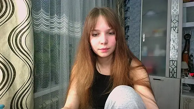 Snapshot of Princess_Mira chatting on May 15, 2026, 4:58 pm Princess Mira online show from May 15, 2026, 4:58 pm