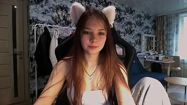 Snapshot of Princess_Mira chatting on July 18, 2026, 10:41 am Princess Mira online show from July 18, 2026, 10:41 am