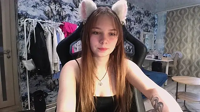 Snapshot of Princess_Mira chatting on July 24, 2026, 10:46 am Princess Mira online show from July 24, 2026, 10:46 am