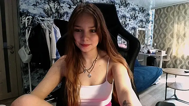 Snapshot of Princess_Mira chatting on July 30, 2026, 9:41 am Princess Mira online show from July 30, 2026, 9:41 am