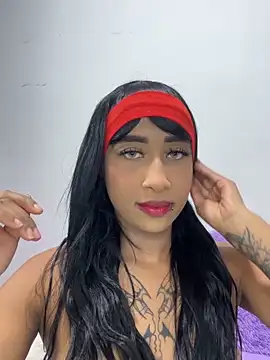 Snapshot of Zaabrina_20 chatting on May 5, 2026, 3:25 am Zaabrina 20 online show from May 5, 2026, 3:25 am