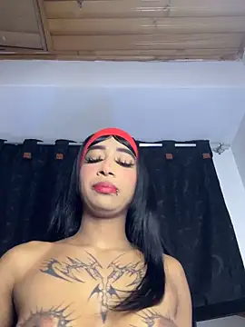 Snapshot of Zaabrina_20 chatting on June 4, 2026, 1:55 am Zaabrina 20 online show from June 4, 2026, 1:55 am