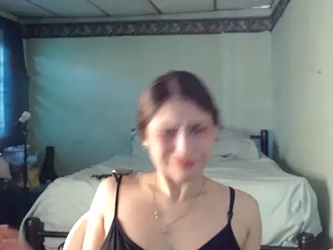 Snapshot of AnnieLorin chatting on July 28, 2026, 6:31 pm AnnieLorin online show from July 28, 2026, 6:31 pm