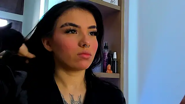 Snapshot of isabella_hv chatting on June 20, 2026, 6:54 pm isabella hv online show from June 20, 2026, 6:54 pm