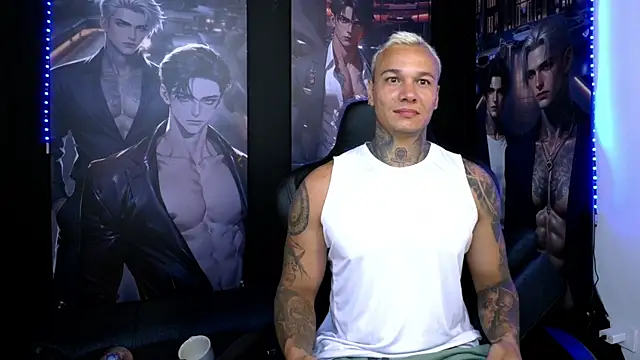 Snapshot of damian_becker chatting on June 9, 2026, 10:10 pm damian becker online show from June 9, 2026, 10:10 pm