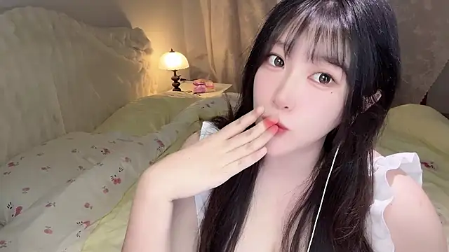 Snapshot of SweetButWildbaby chatting on May 14, 2026, 1:40 pm SweetButWildbaby online show from May 14, 2026, 1:40 pm