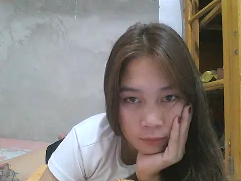 Snapshot of Sexybabe168 chatting on April 22, 2026, 12:02 am Sexybabe168 online show from April 22, 2026, 12:02 am
