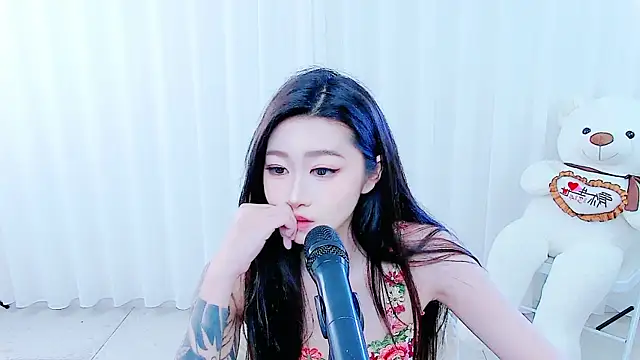 CC-828 online show from April 19, 2026, 1:21 pm