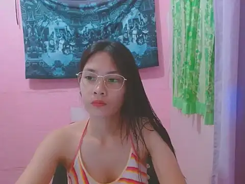 Snapshot of Sweetsexylady19 chatting on June 5, 2026, 4:08 am Sweetsexylady19 online show from June 5, 2026, 4:08 am