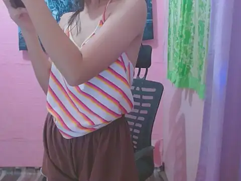 Snapshot of Sweetsexylady19 chatting on June 16, 2026, 4:59 am Sweetsexylady19 online show from June 16, 2026, 4:59 am