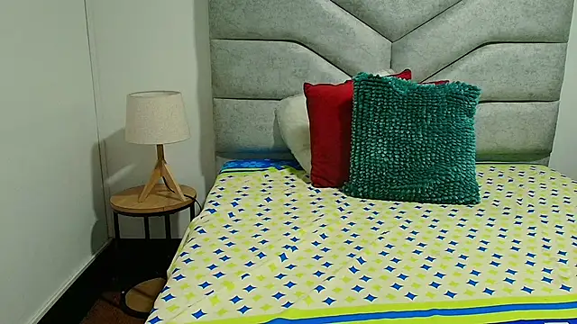 fernanda not swee online show from April 29, 2026, 6:58 pm