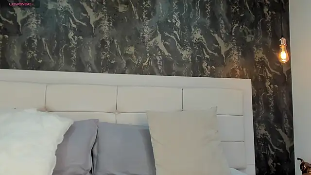 MiaJacksson online show from July 11, 2026, 8:55 pm