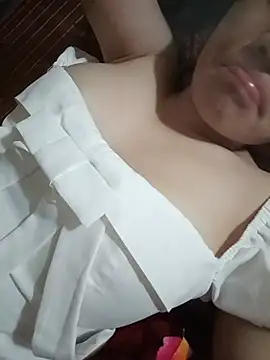 Jess-009 online show from May 14, 2026, 8:48 pm