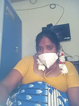 Snapshot of swetha10 chatting on July 18, 2026, 9:29 pm swetha10 online show from July 18, 2026, 9:29 pm