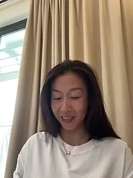 summer0430 online show from May 15, 2026, 11:56 pm